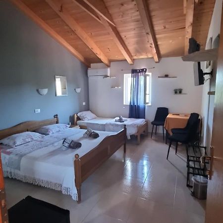 Hostal Sobe Anja Brtonigla Exterior foto
