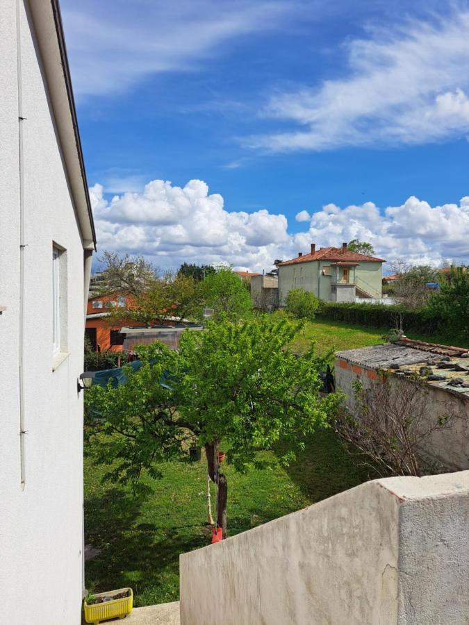 Hostal Sobe Anja Brtonigla Exterior foto