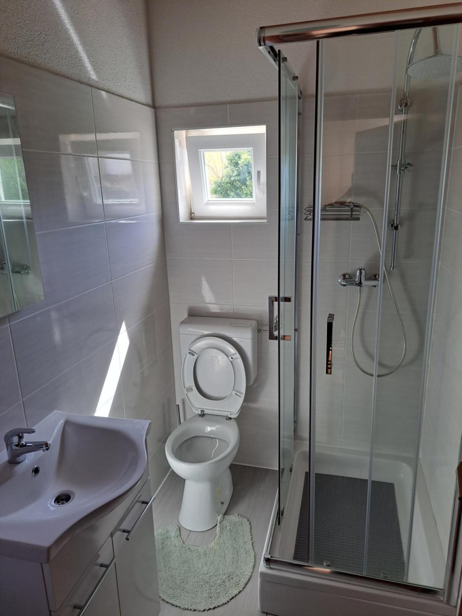Hostal Sobe Anja Brtonigla Habitación foto